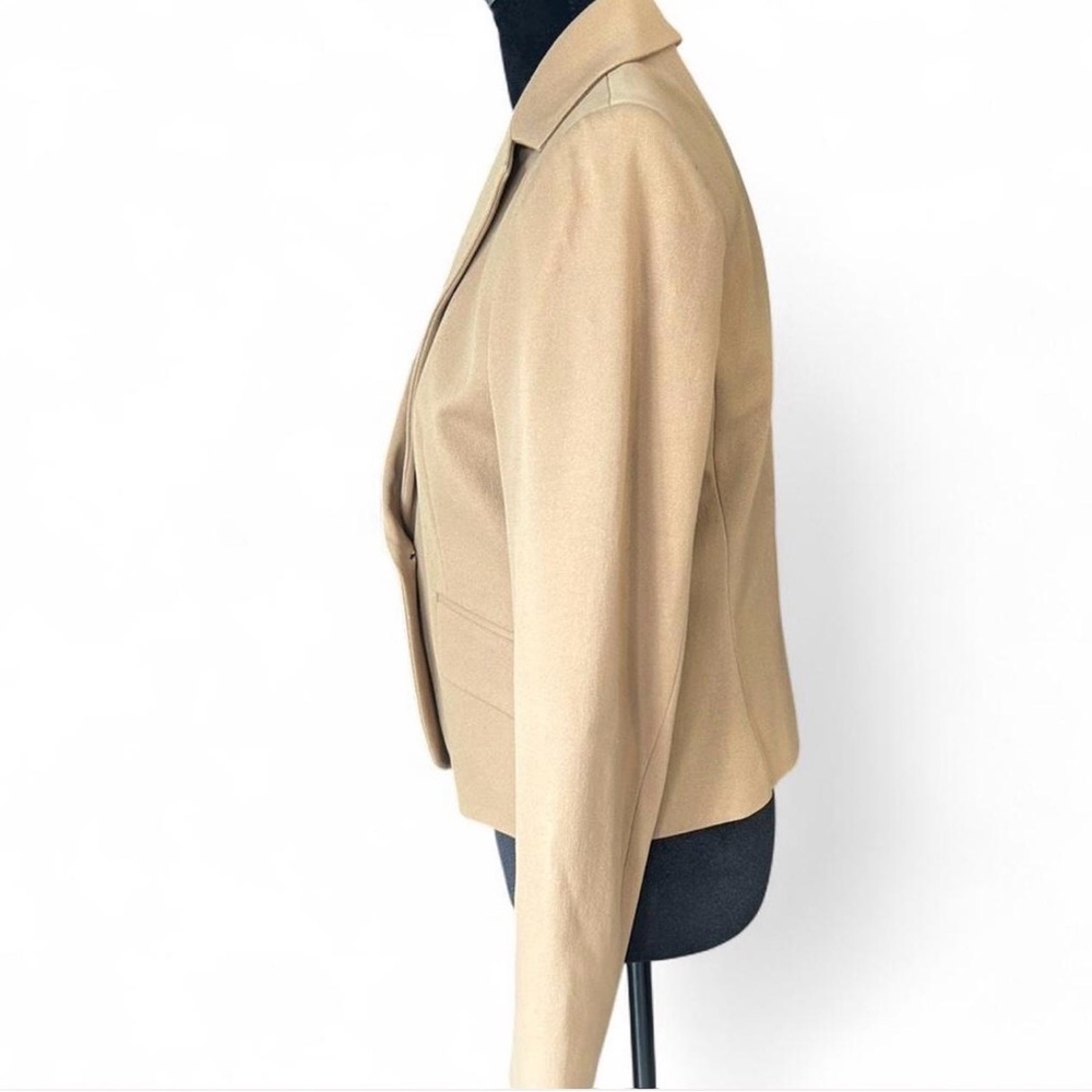 Company Ellen Tracy Blazer Khaki Tan Career Jacket Tailored Office Size 6 $228 - Picture 3 of 8